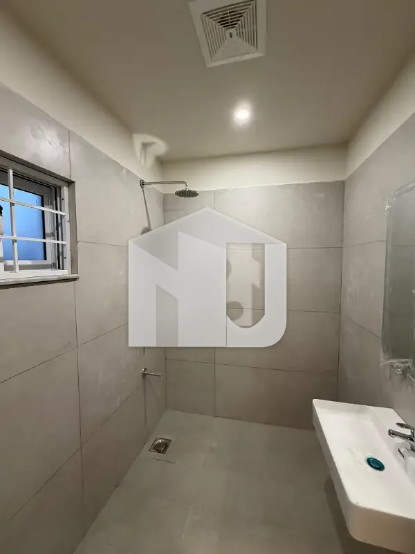 6 Beds Thorough Renovated F-8 Elegant House, photo 5