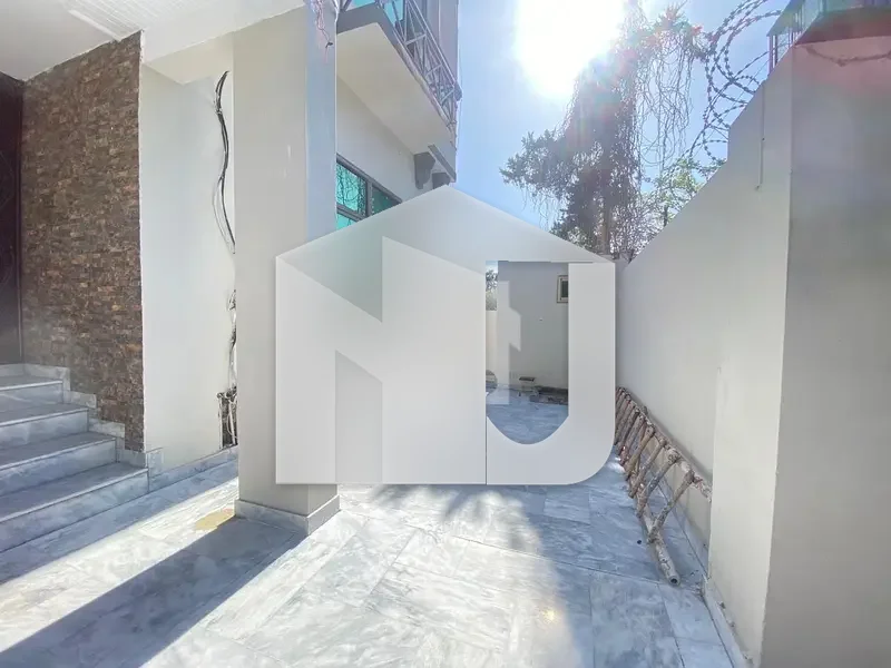 Beautiful Property Available For Rent On Prime Location, photo 7