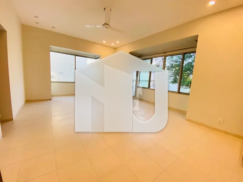 Beautiful House Available For Rent On Prime Location, photo 30