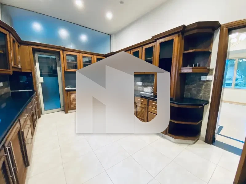 Beautiful House Available For Rent On Prime Location, photo 13