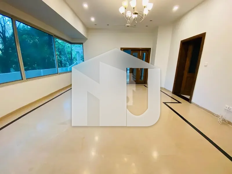 Beautiful House Available For Rent On Prime Location, photo 19