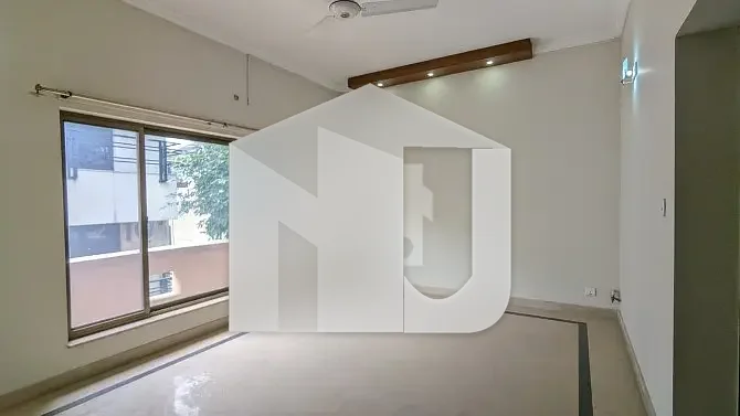 FOR RENT Renovated 7-Bedrooms Triple Storey House F_7/2, photo 6