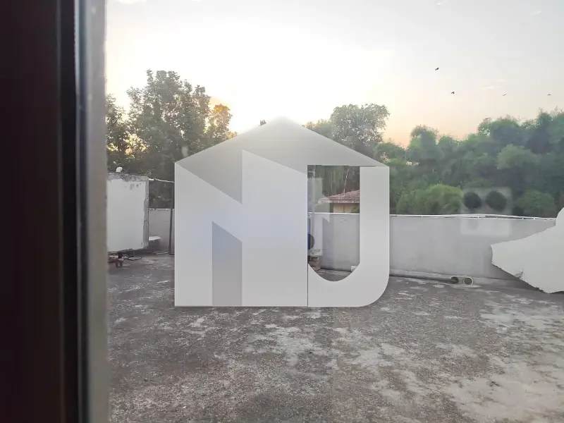 Outclass Newly Constructed House For Rent, photo 9