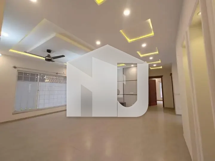 DHA 2 Islamabad 1 Kanal Full House For Rent, photo 13