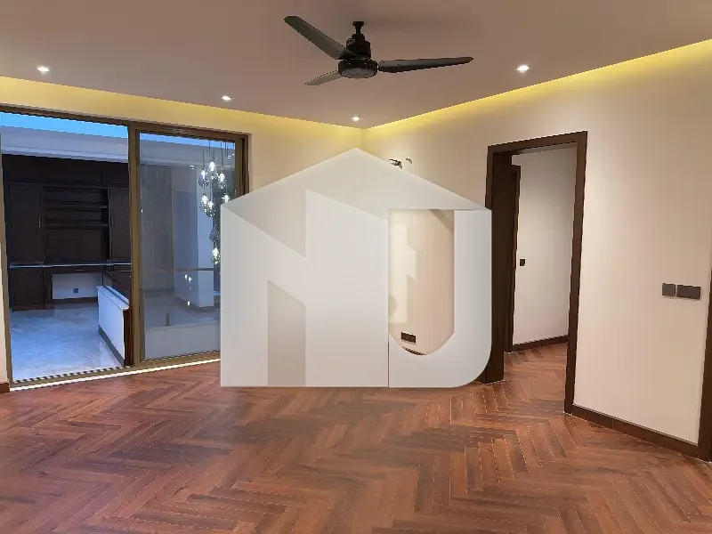 Brand New House With Swimming Pool, photo 16