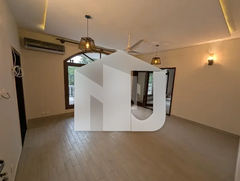 Luxurious House Front Back Garden On Prime Location Available For Rent In Islamabad, photo 12
