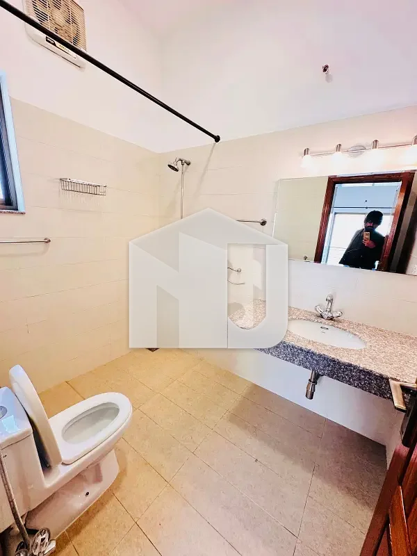 F-7, ISLAMABAD 500 Sq. Yds. House Available for Rent Prime Location F-7, Islamabad, photo 19