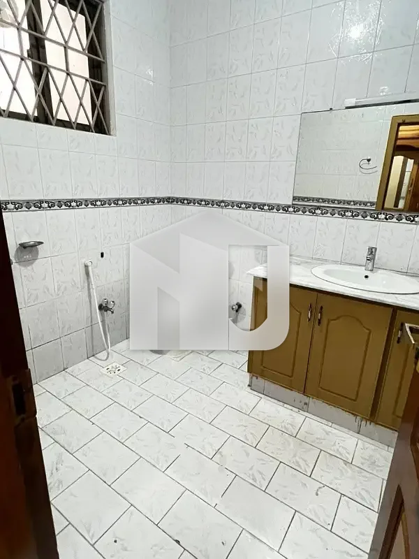 Full House For Rent 6 Bedrooms Attached Bathroom Drawing TV Lounge Kitchen Servant, photo 4