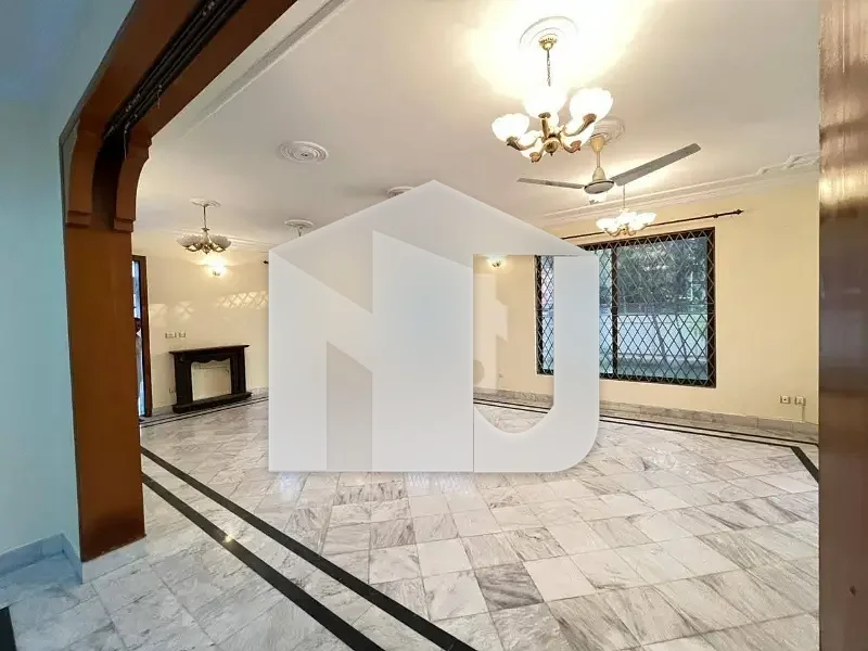 Full House For Rent 6 Bedrooms Attached Bathroom Drawing TV Lounge Kitchen Servant, photo 5