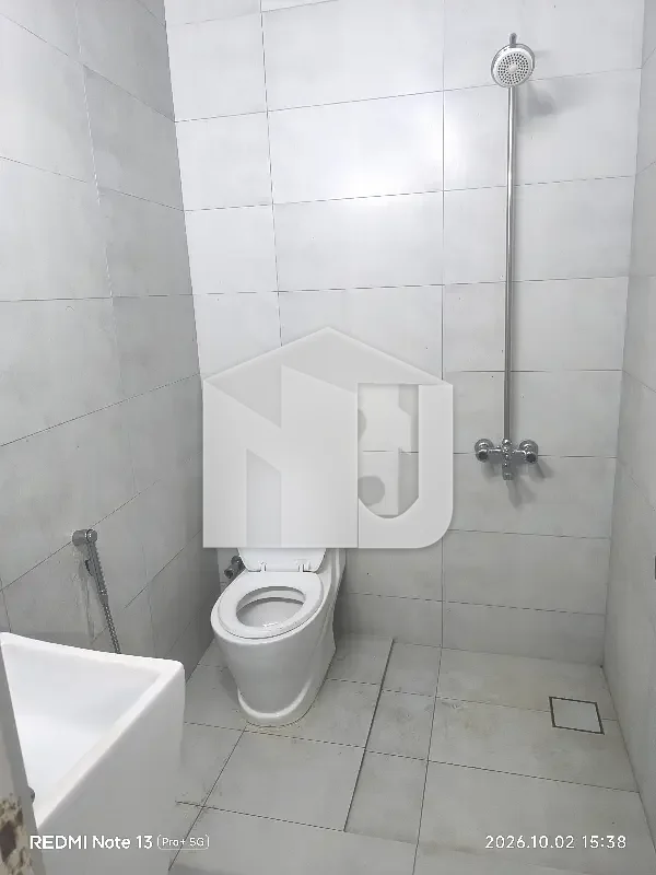 5 Bedrooms & 5 Bathrooms Full House Available For Rent, photo 3