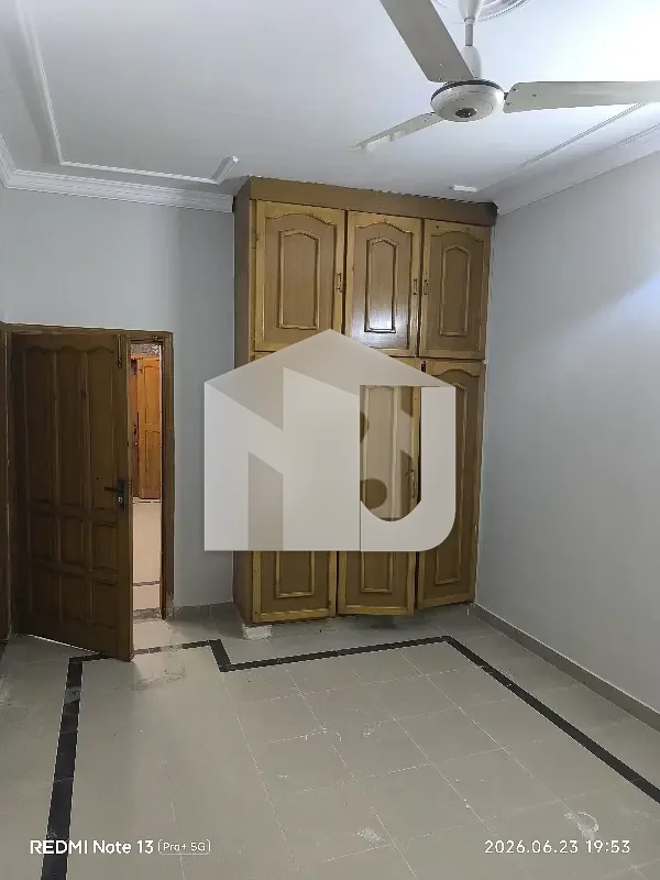 6 Bedrooms & 5 Bathrooms 2DD 2 TV Lounge & 2 Kitchen House For Rent, photo 13