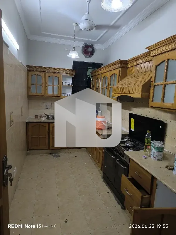 6 Bedrooms & 5 Bathrooms 2DD 2 TV Lounge & 2 Kitchen House For Rent, photo 10