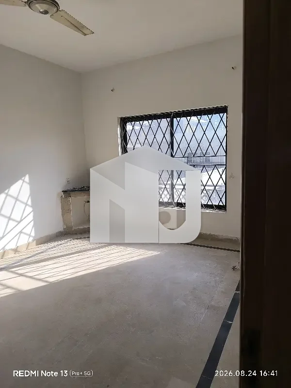 6 Bedrooms House Available For Rent In G-10, photo 4
