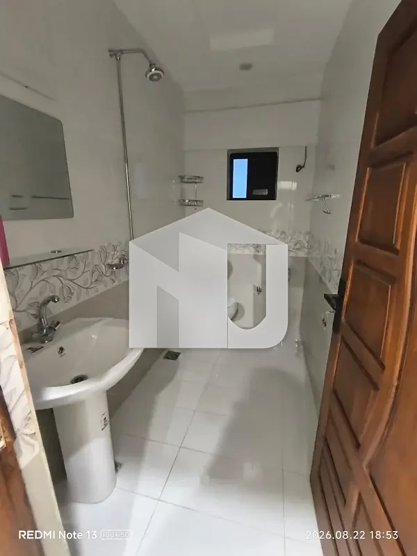 6 Bedrooms House Available For Rent, photo 4