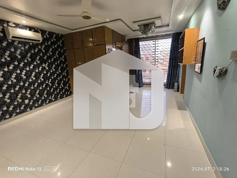 7 Bedrooms With Attached Bathroom AC House For Rent, photo 4