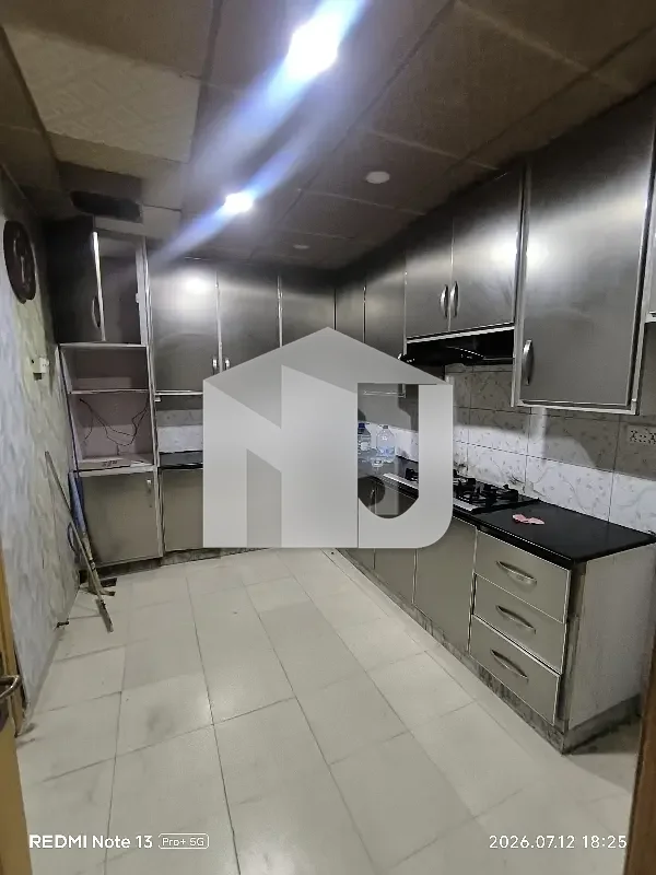 7 Bedrooms With Attached Bathroom AC House For Rent, photo 5