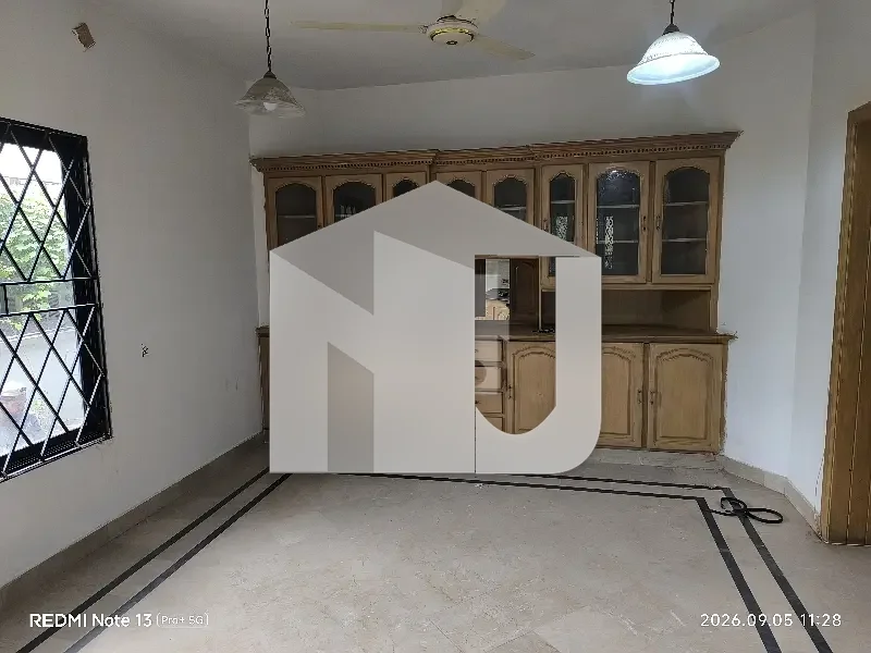 6 Bedrooms & 6 Bathrooms Full House Available For Rent In G10, photo 14