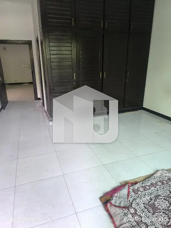 6 Bedrooms & 6 Bathrooms Full House Available For Rent In G-10, photo 9