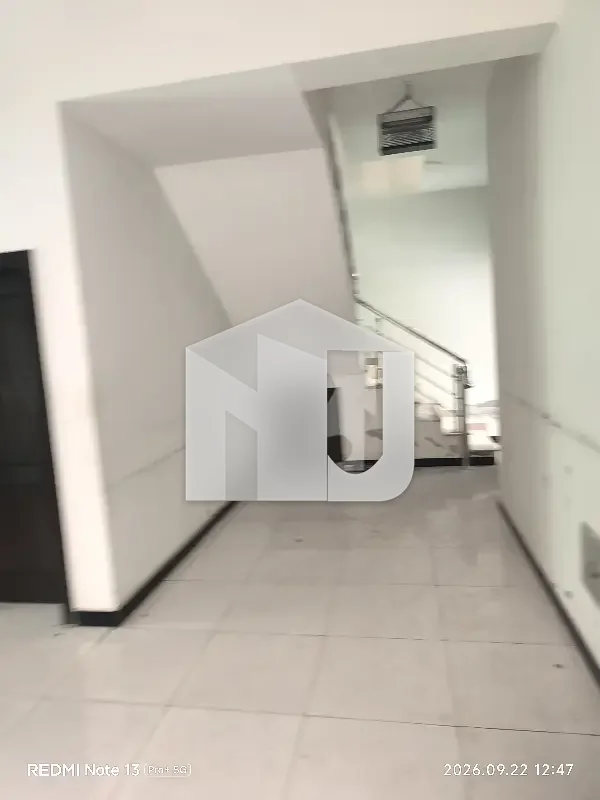 6 Bedrooms & 6 Bathrooms Full House Available For Rent In G-10, photo 2