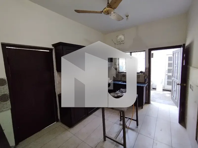 A Beautiful 500 Yard House Is Available For Rent, photo 20