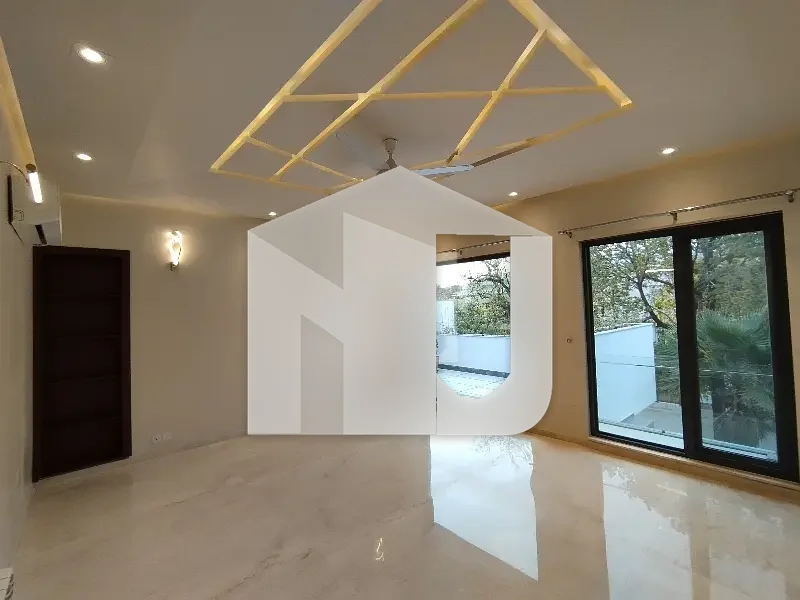 With A Swimming Pool A Beautiful House Is Available For Rent, photo 17