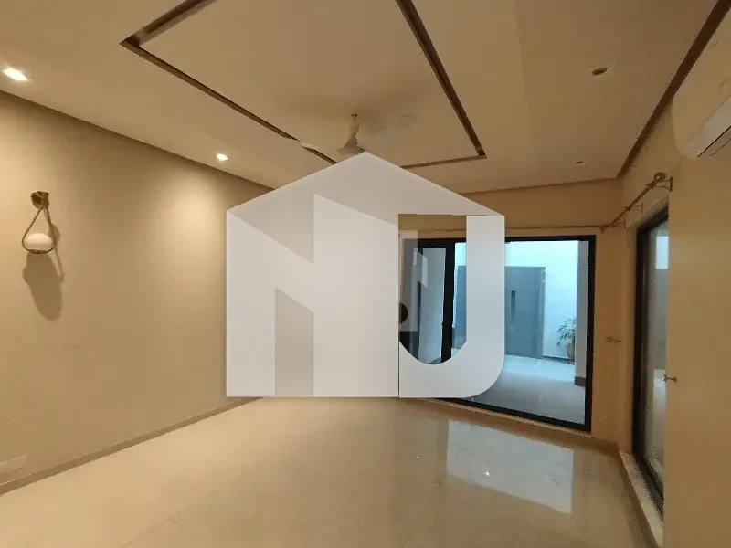 With A Swimming Pool A Beautiful House Is Available For Rent, photo 30