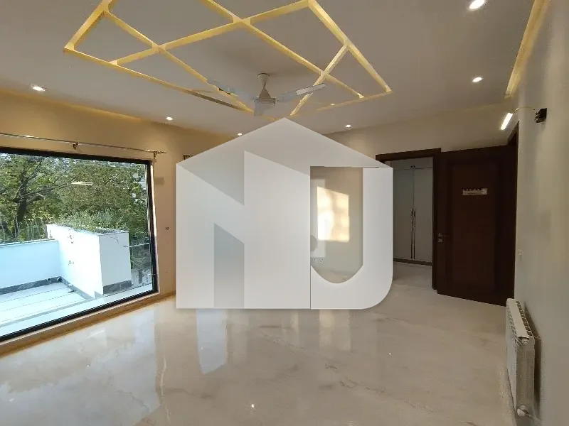 With A Swimming Pool A Beautiful House Is Available For Rent, photo 19