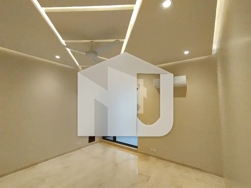 With A Swimming Pool A Beautiful House Is Available For Rent, photo 15