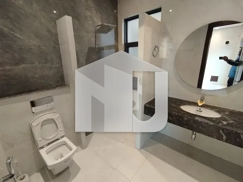 With A Swimming Pool A Beautiful House Is Available For Rent, photo 16