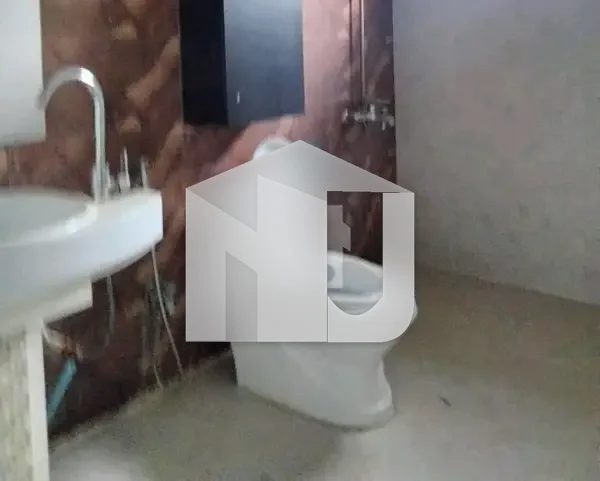 In MPCHS - Block E House For Rent Sized 1 Kanal, photo 5