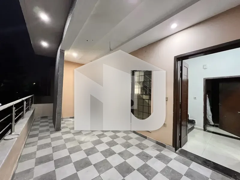 10 Marla Triple Storey House Available For Rent G-13/2, photo 10