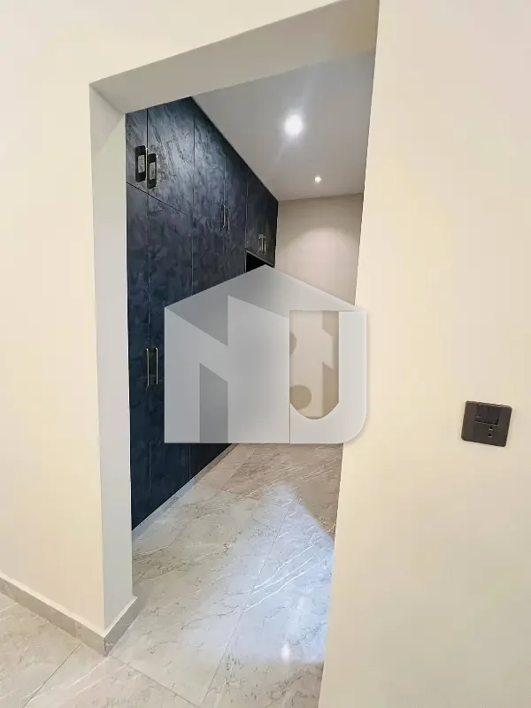 E-11 1 Kanal Ground Plus Basement 4 Bedrooms House Available For Rent, photo 5