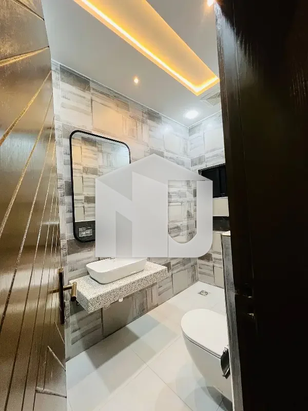 E-11 1 Kanal Ground Plus Basement 4 Bedrooms House Available For Rent, photo 4