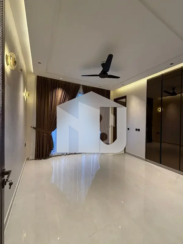 E-11 1 Kanal Ground Plus Basement 4 Bedrooms House Available For Rent, photo 11