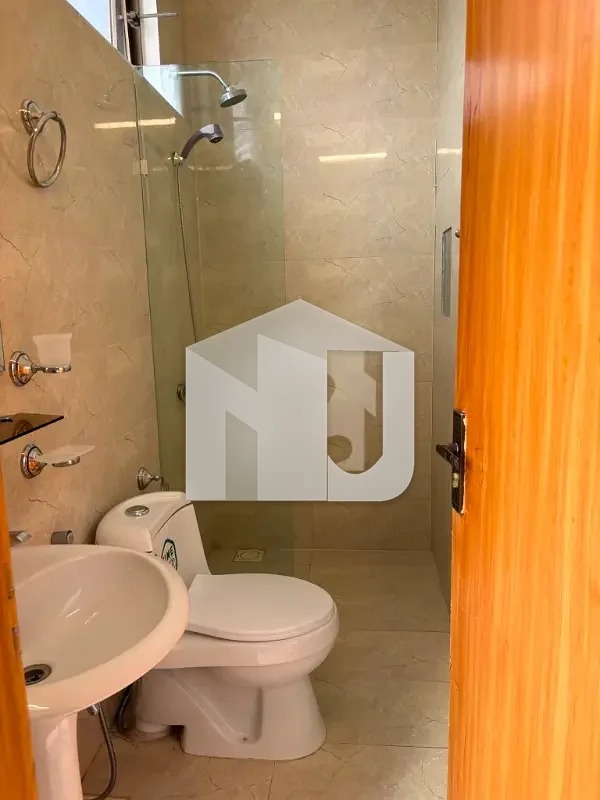 F-7, ISLAMABAD 1,000 Sq. Yds. House Available For Rent Prime Location F-7, Islamabad, photo 21