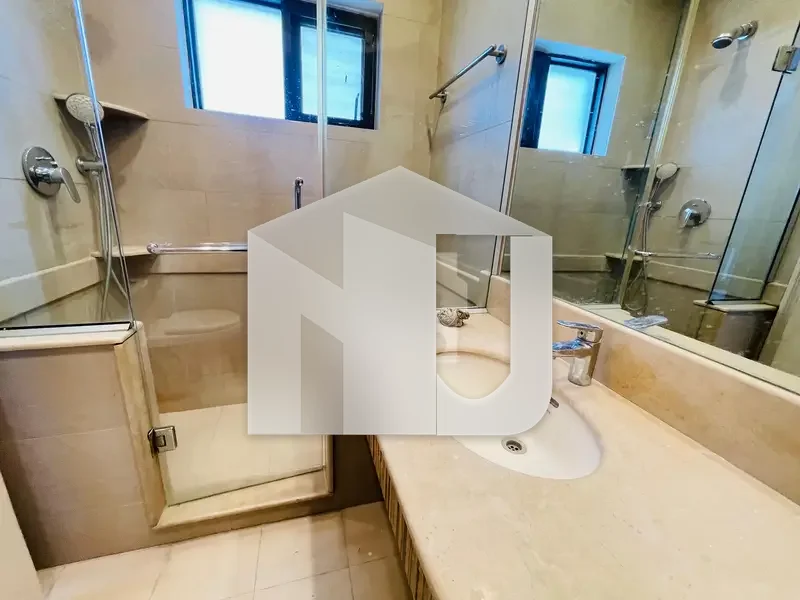 Like New Spacious Renovated House For Rent, photo 13