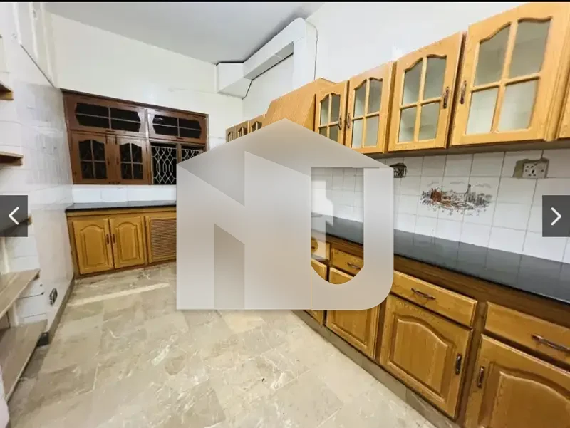 I-8/3 VERY NEAR TO MARKAZ 12 MARLA INDEPENDENT HOUSE 5 BED 4 BATH BASEMENT HALL 280K FINAL NO BARGAINING, photo 8