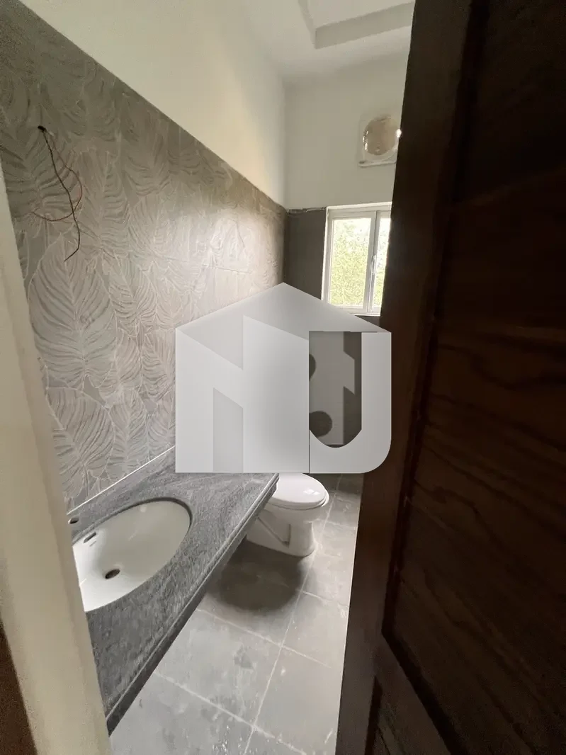 BRAND NEW HOUSE FOR RENT F 11 AC INSTALLED SIZE ONE KANAL, photo 14