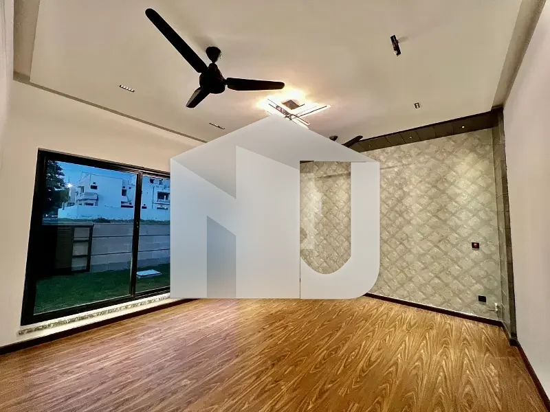 Brand New 1 Kanal House Up For Rent, photo 3
