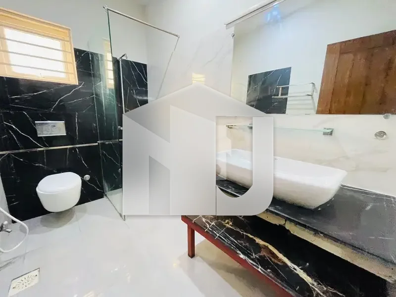 F-8 Single Storey House, photo 5