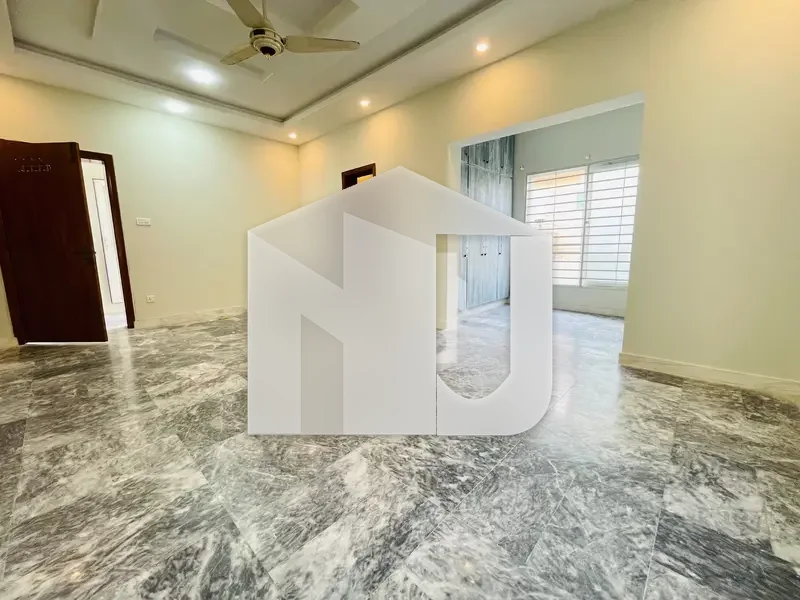 F-8 Single Storey House, photo 16