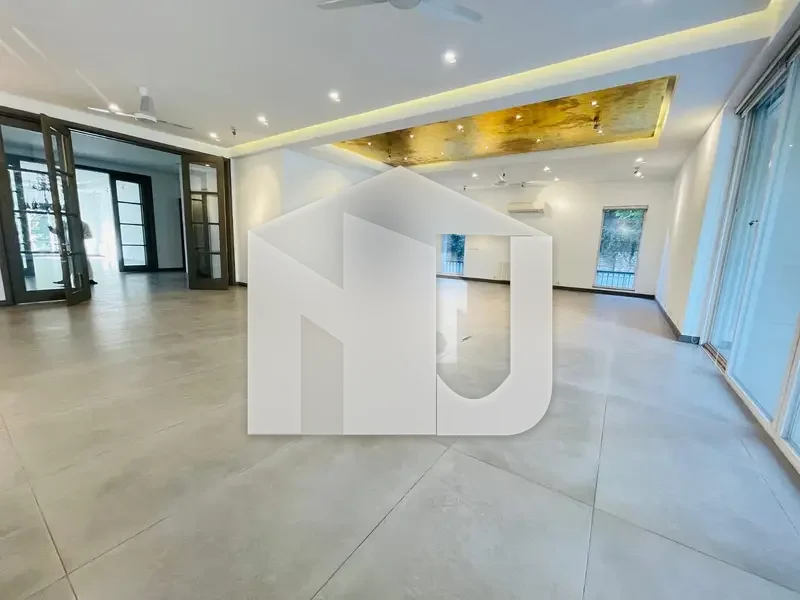 F-7 Brand New House | Biggest Basement | 7 Bedrooms | 9 Bathrooms, photo 25