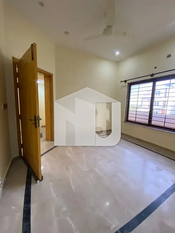4Marla Upper Portion For Rent 2bed With Washroom Dining Open Mumty, photo 15