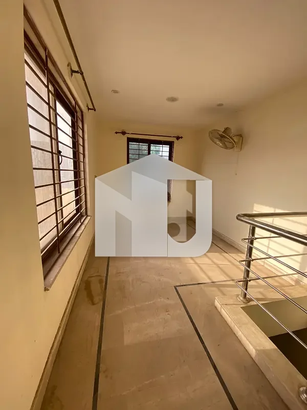 4Marla Upper Portion For Rent 2bed With Washroom Dining Open Mumty, photo 14