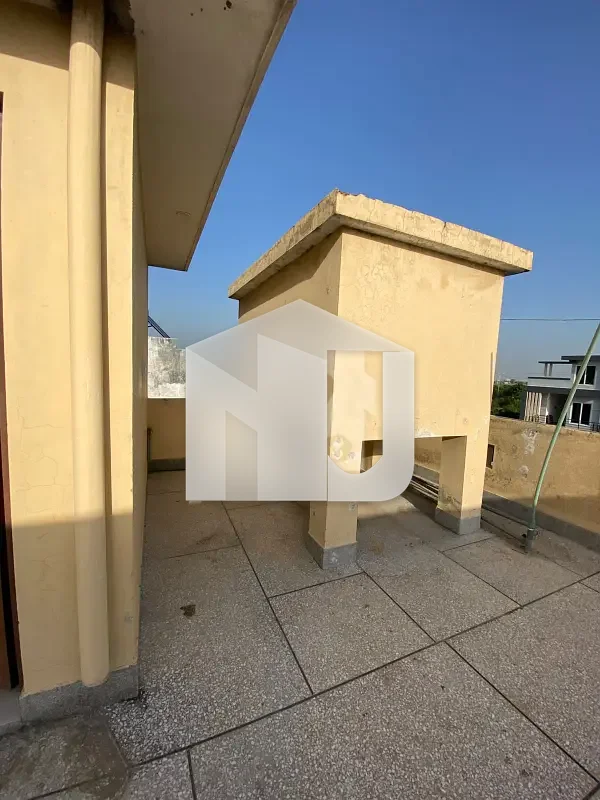 4Marla Upper Portion For Rent 2bed With Washroom Dining Open Mumty, photo 12