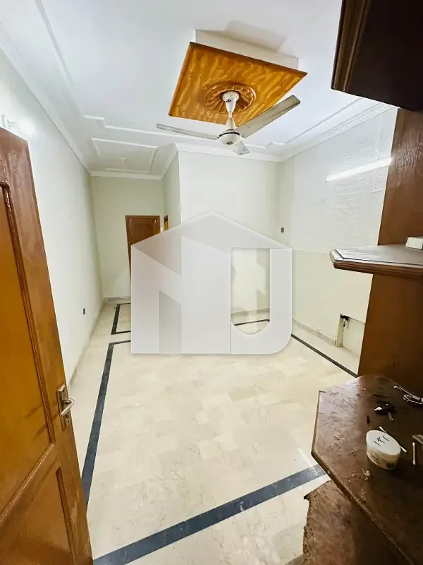 Spacious House Is Available For rent In Ideal Location Of G-11, photo 8
