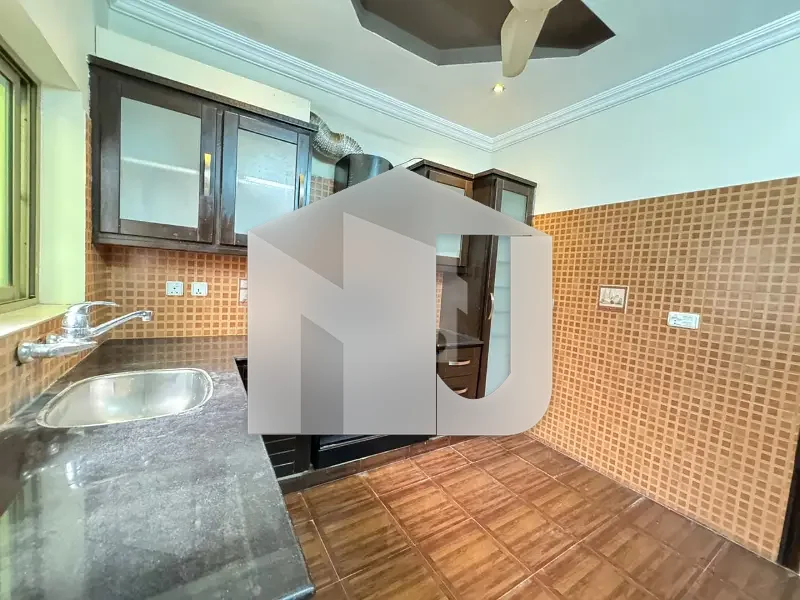 1 Kanal Luxury Duplex For Rent In I-8/3 Islamabad Prime Location, photo 2