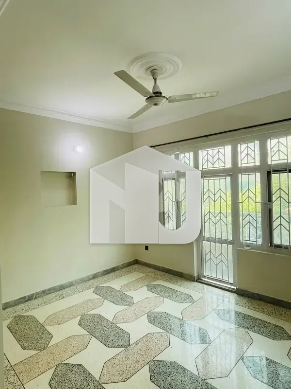 6 Marla Full House For Rent Single Unit Double-Storey Home In I-10/2, photo 2