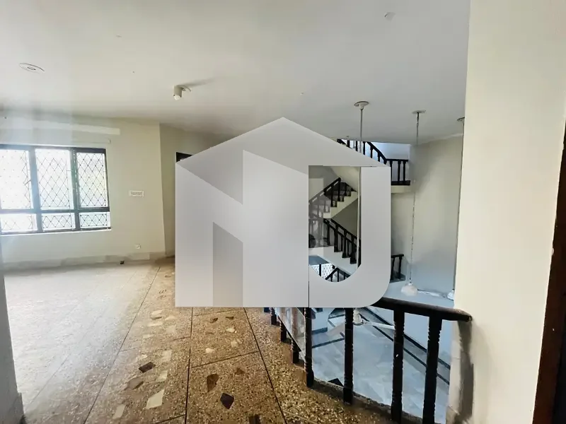 14 Marla (40X80) Full House For Rent In Family Home I-8/3, photo 11