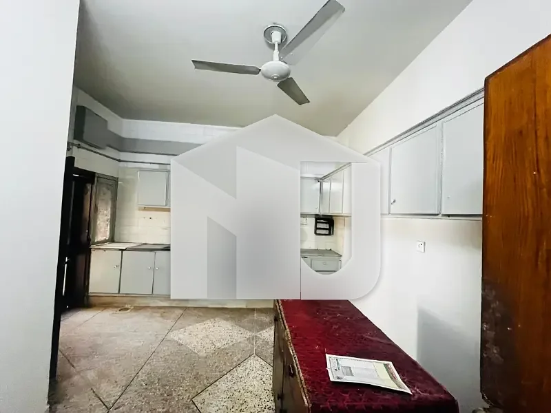 14 Marla (40X80) Full House For Rent In Family Home I-8/3, photo 7